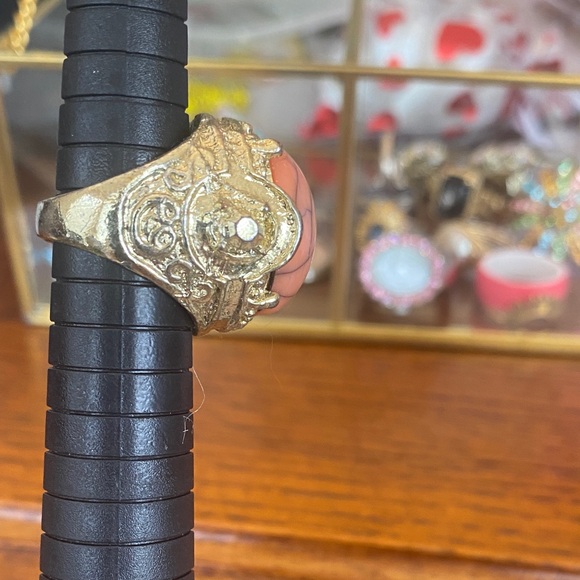 Fashion Jewelry Gold and Coral Ring - Picture 2 of 4
